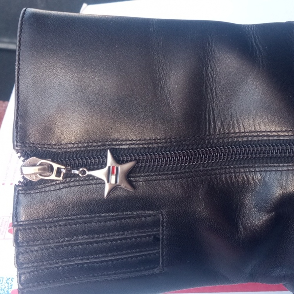 Tommy Hilfiger Black Heeled Zip-Up Boots with Red Lining - Picture 14 of 15